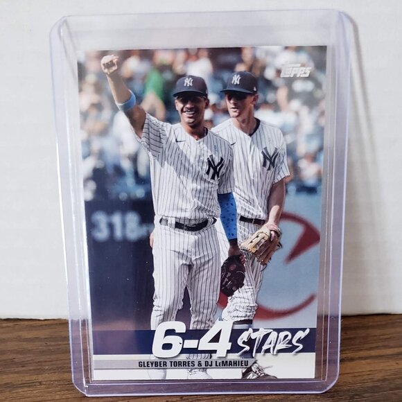 2022 Topps Series 1 6-4 Stars Gleyber Torres DJ LeMahieu NY Yankees #TT-10 - Picture 1 of 3
